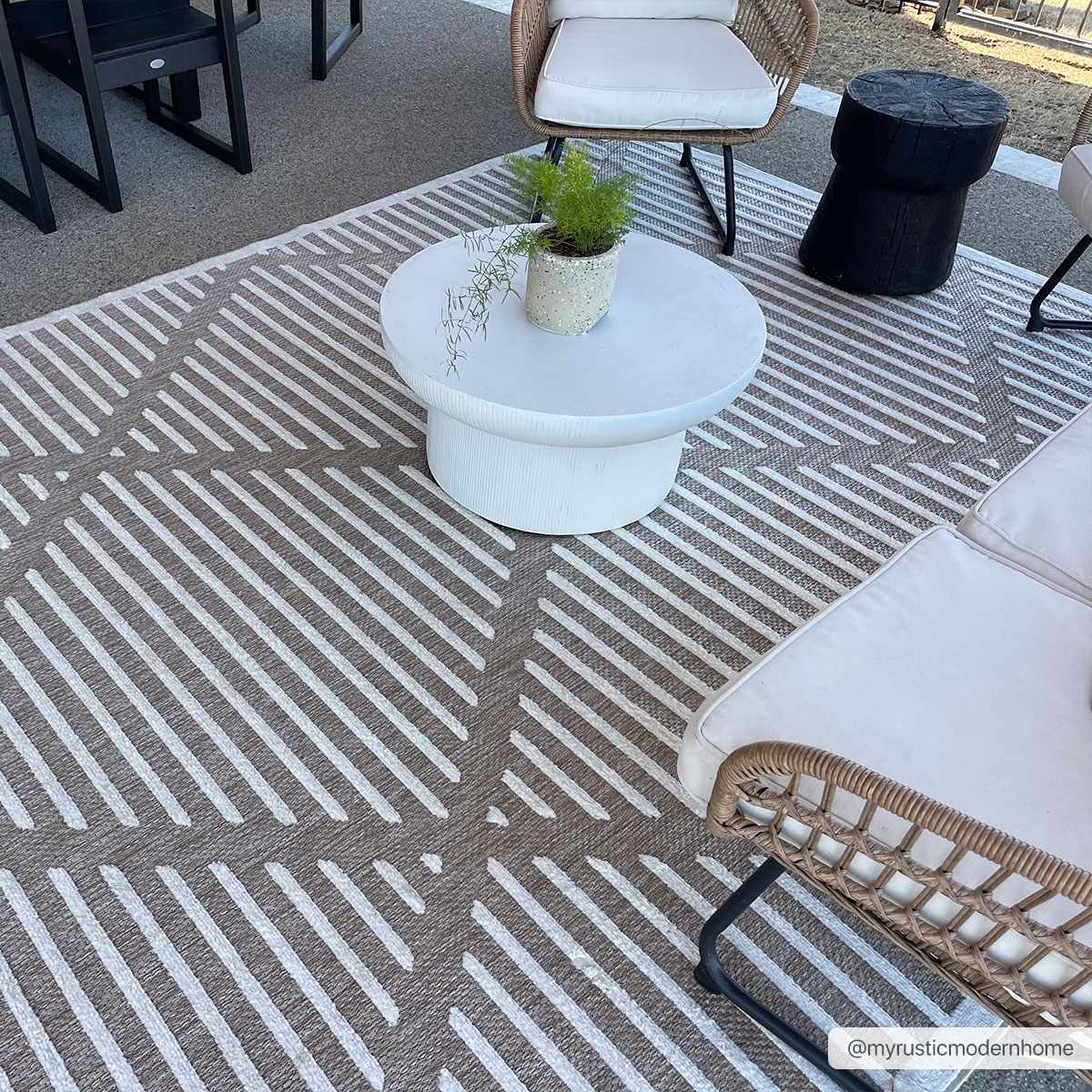 Anah Cream Outdoor Rug - Image 12