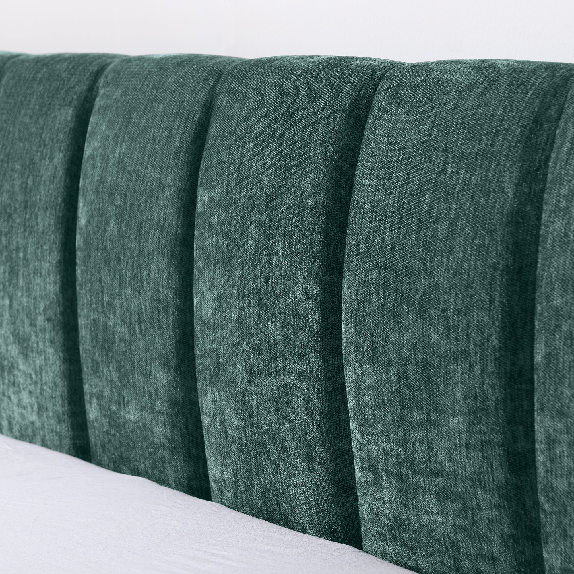 Chenille Upholstered Queen Size Upholstered Bedframe with Drawers - Image 31