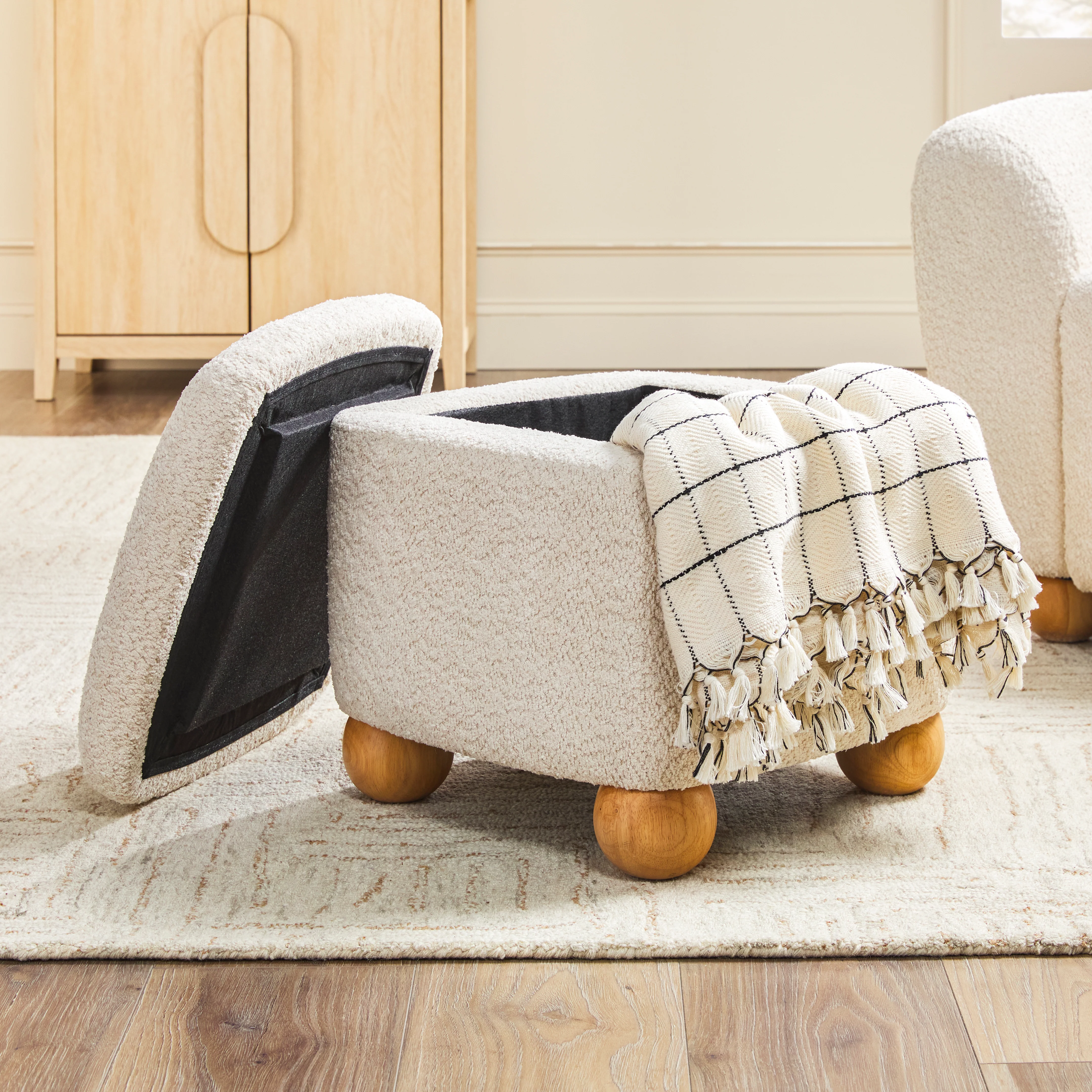 Linley Contemporary Boucle Easy Assembly Upholstered Small Storage Ottoman - Image 6