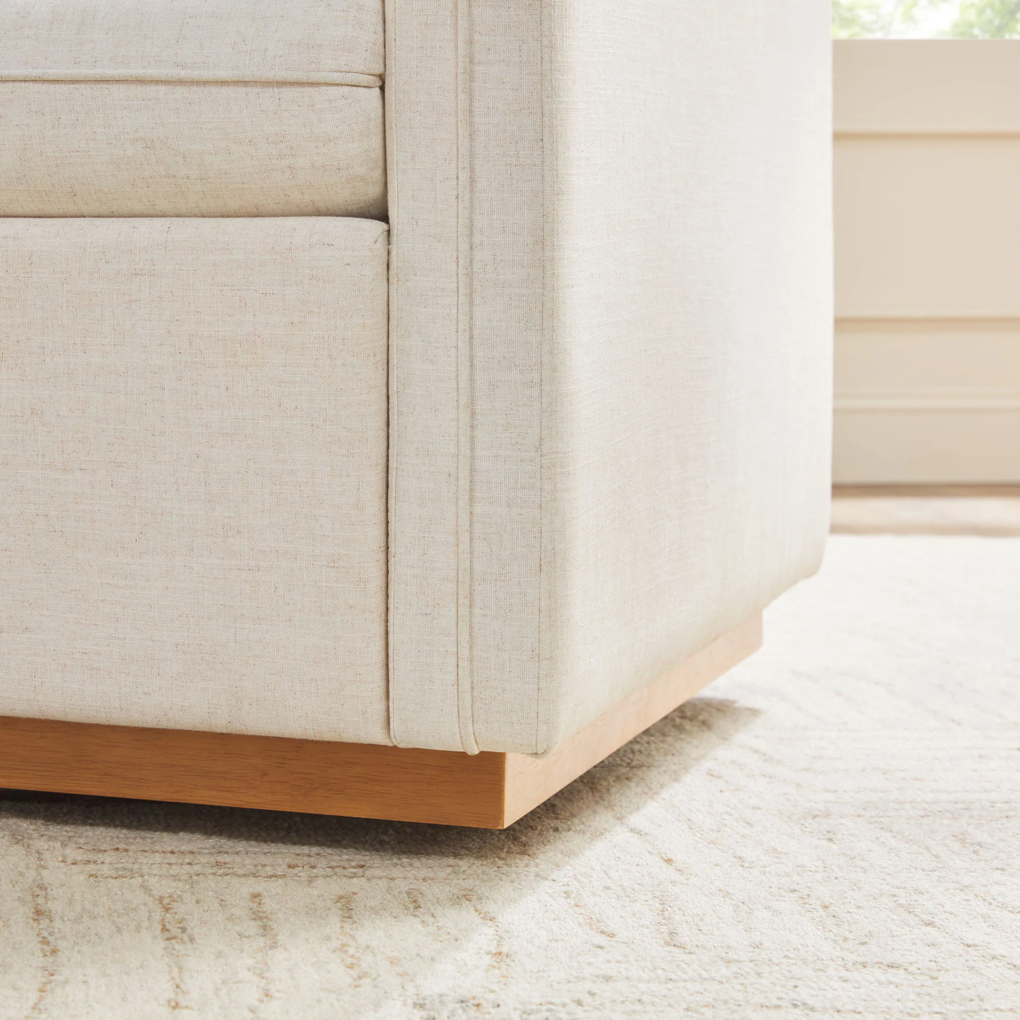 Nash Modern Farmhouse Easy Assembly Linen Swivel Accent Chair - Image 8