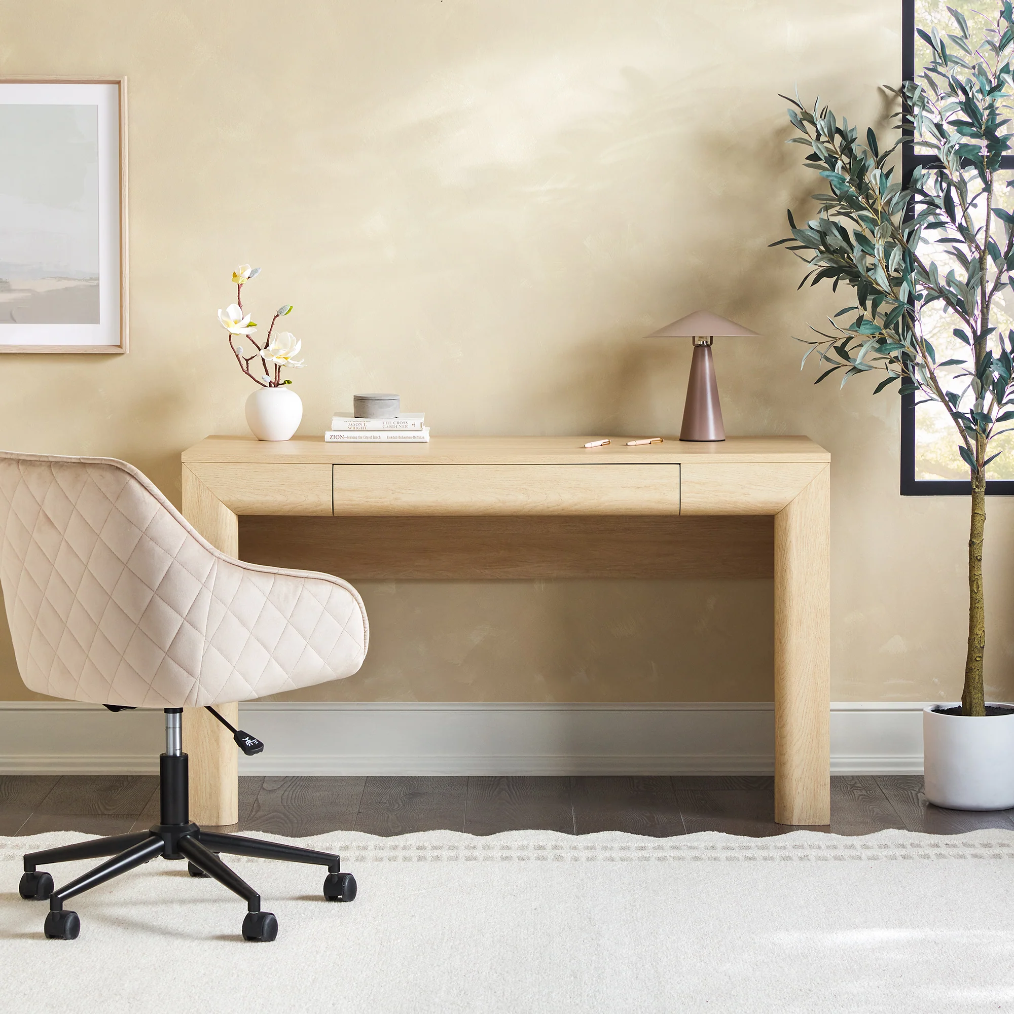 Amira Modern Curve Writing Desk - Image 3