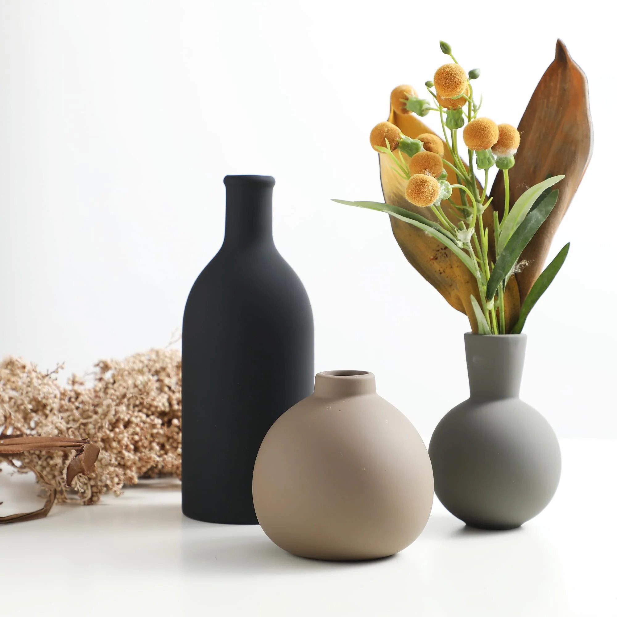 Ceramic minimalist Bud Vase Set of 3 - Image 5