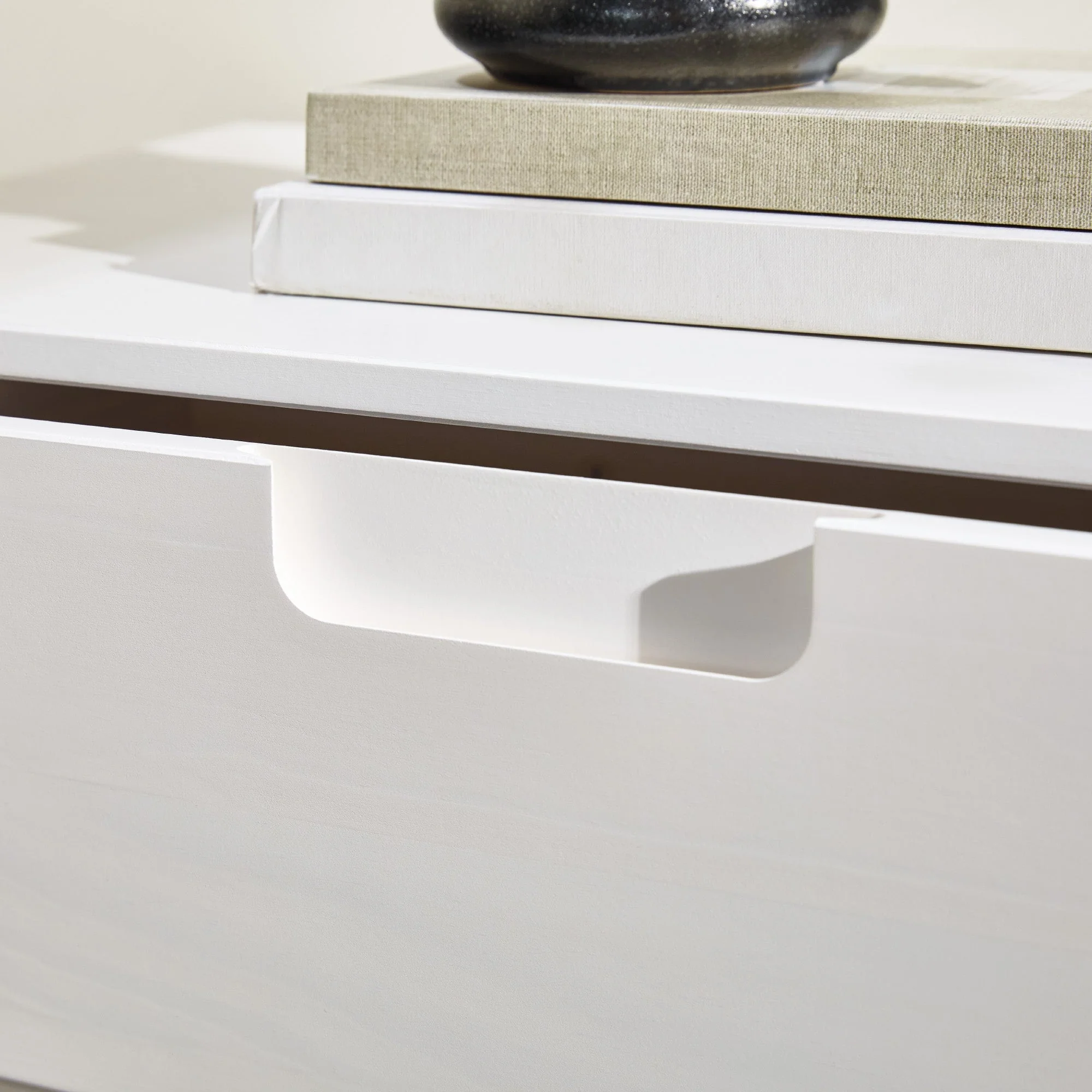 Sloane Mid Century Modern Solid Wood Dresser - Image 18