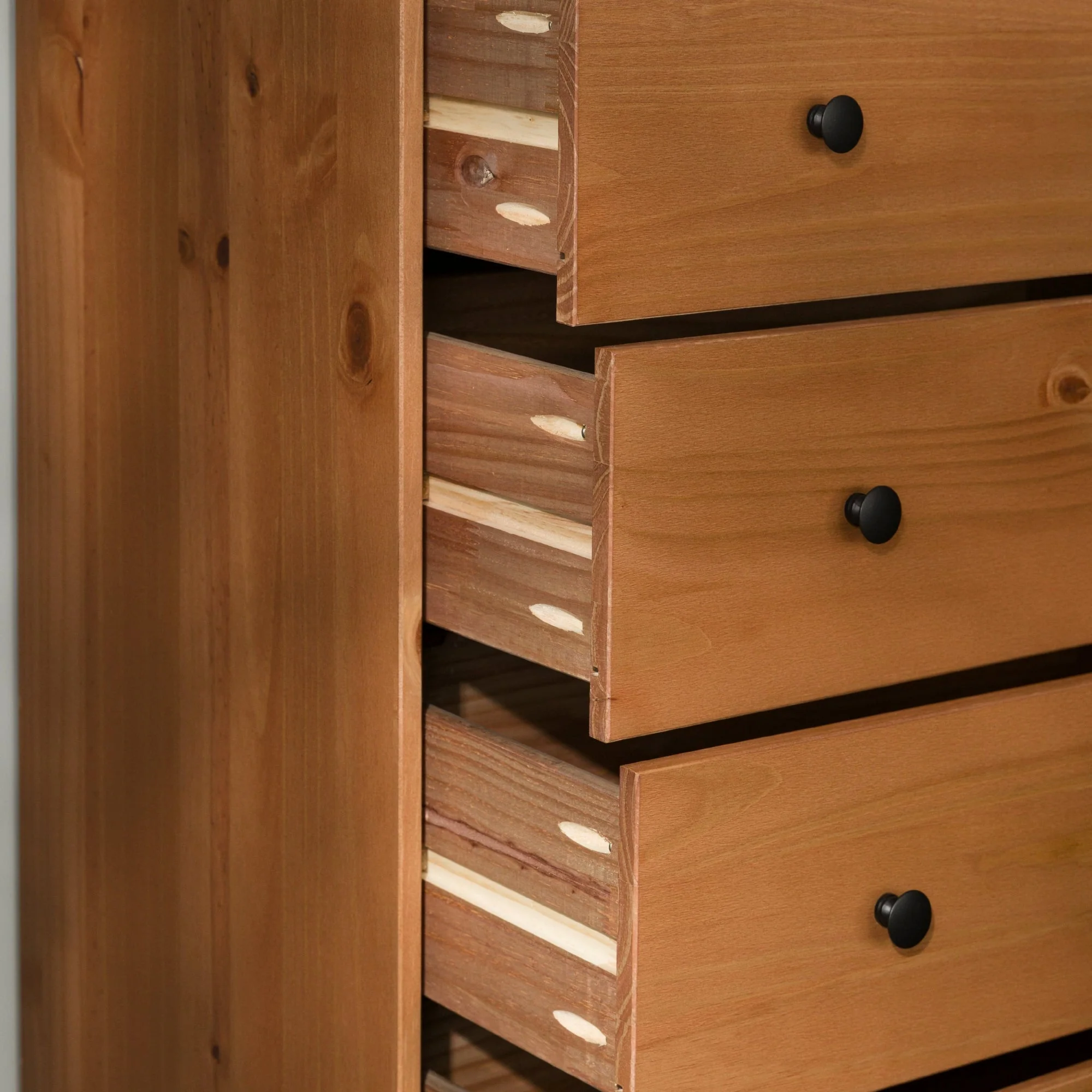 Spencer Solid Wood Transitional Dresser - Image 16