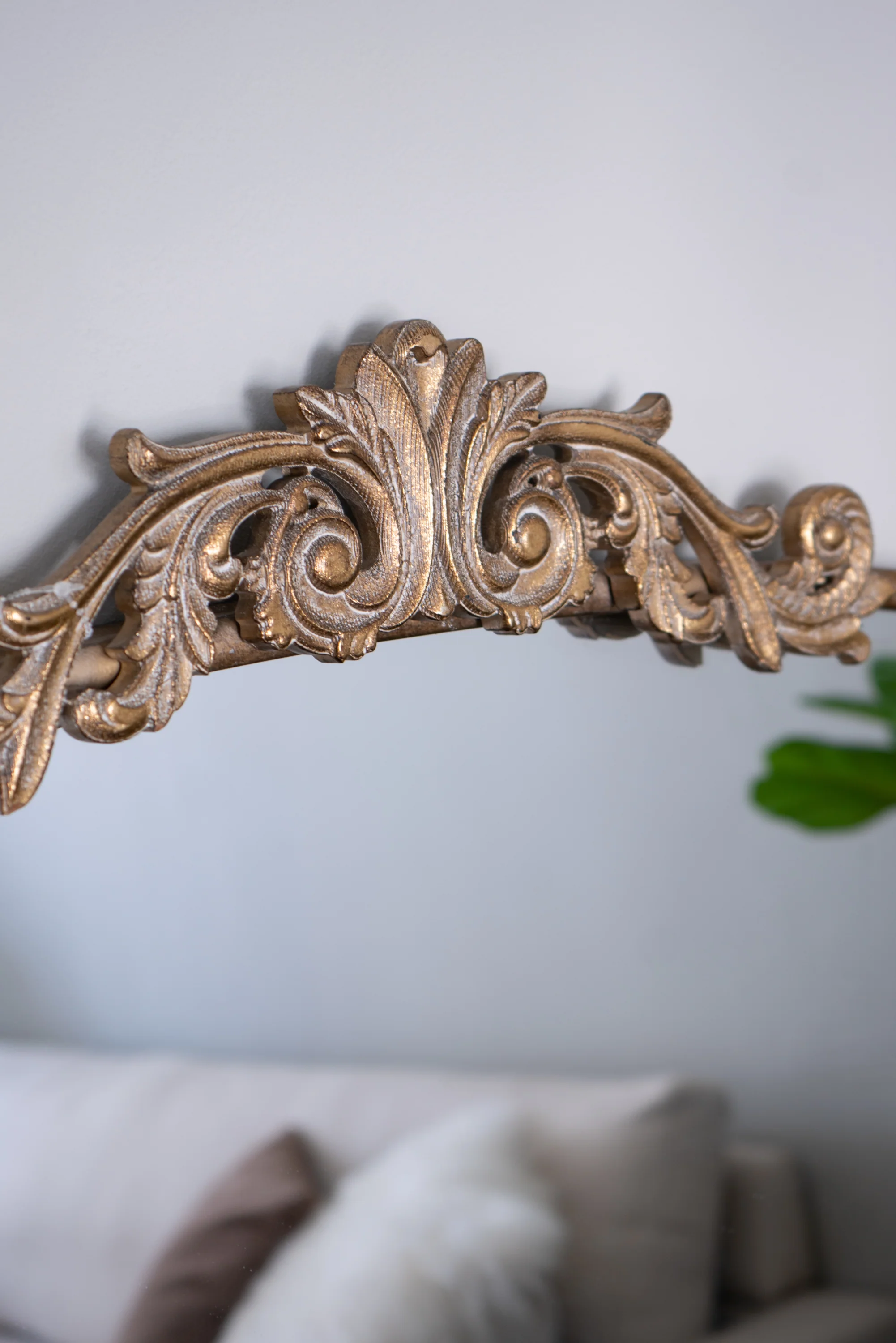 Walker Edison | Vintage Fleur Design Gold Arch Mirror - Image 13