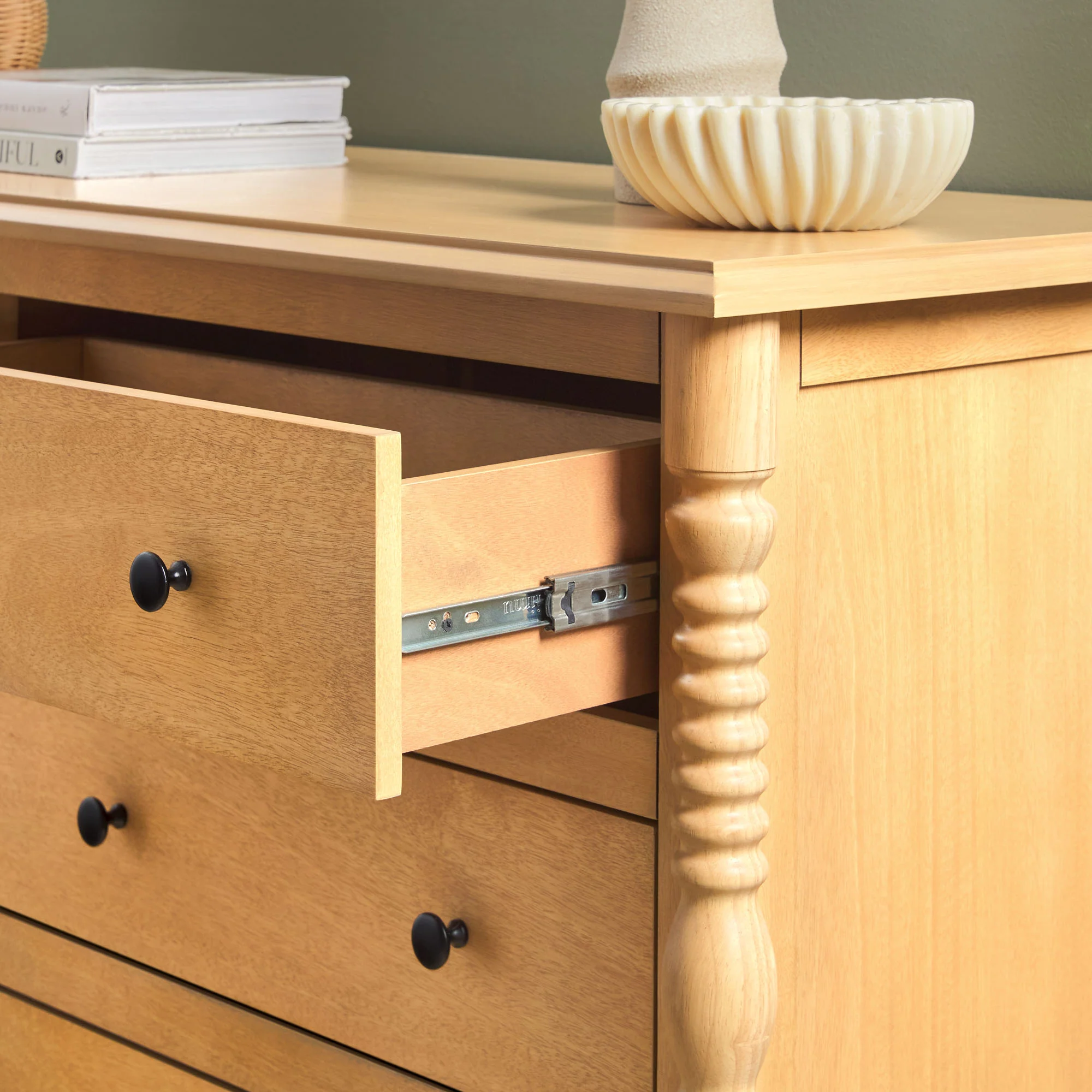 Traditional Vivienne 6-Drawer Easy Assembly Solid Wood Dresser - Image 19