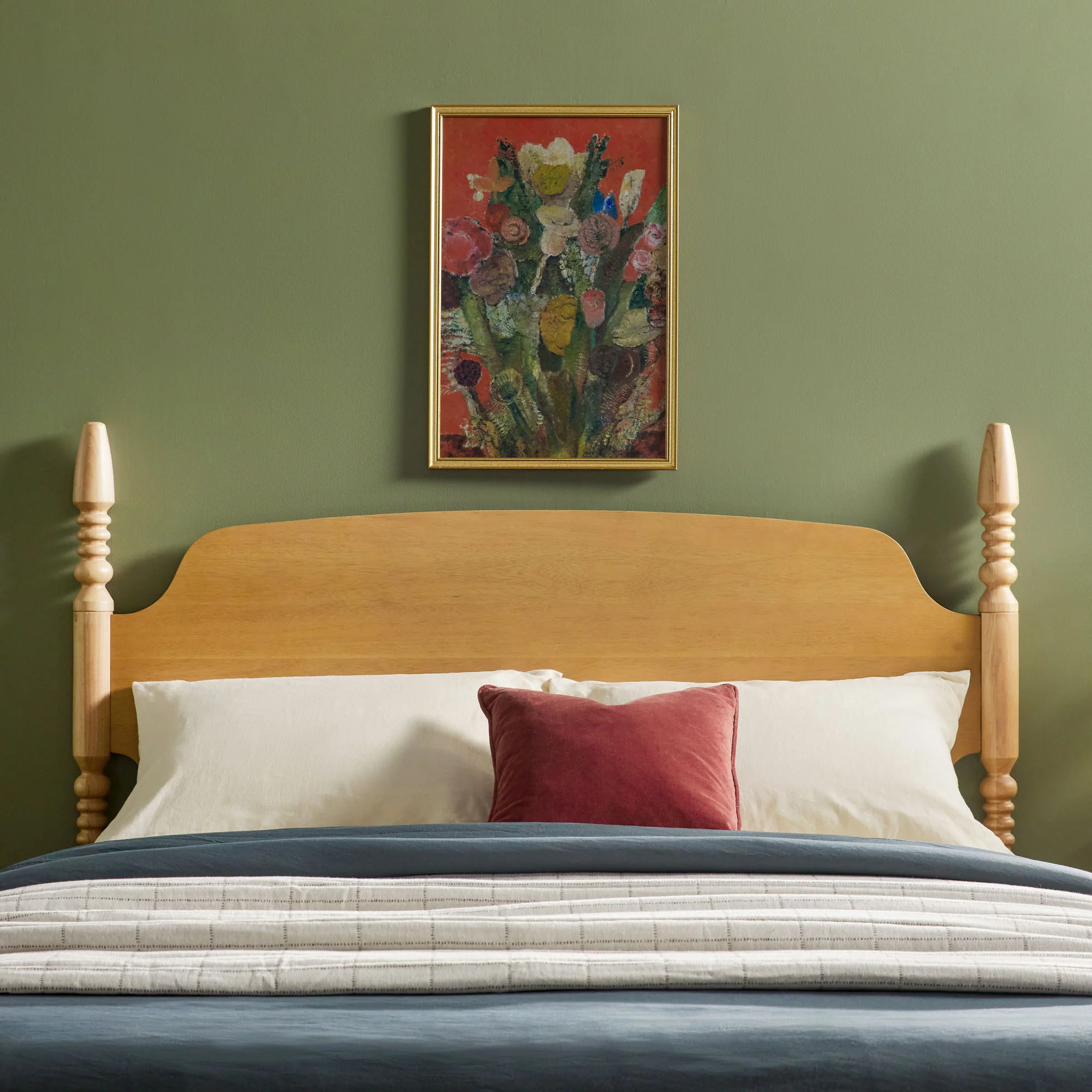 Traditional Vivienne Easy Assembly Solid Wood Bed - Image 26